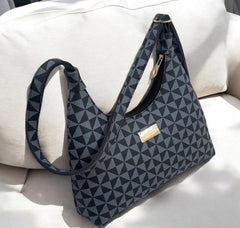 Hobo Black Hand Bag